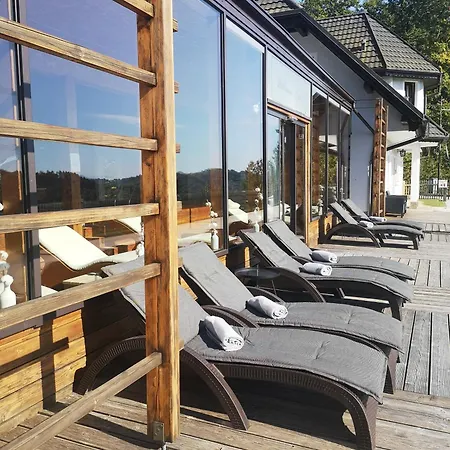 Πανσιόν Sobe Jelen Jelenov Greben 4*