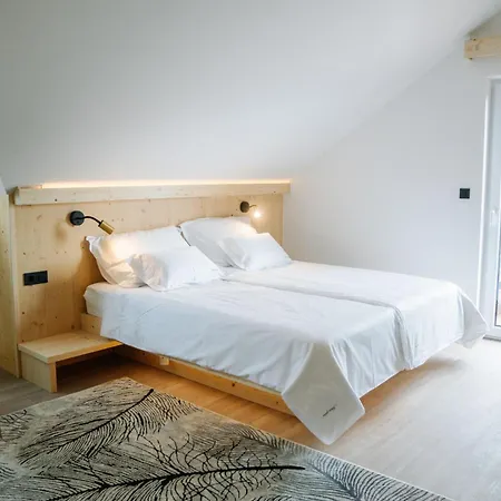 Sobe Jelen Jelenov Greben