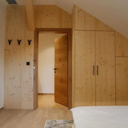 Casa de hóspedes Sobe Jelen Jelenov Greben 4*