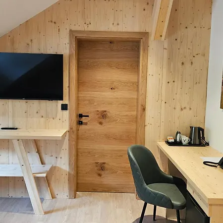 Sobe Jelen Jelenov Greben 4* Podčetrtek