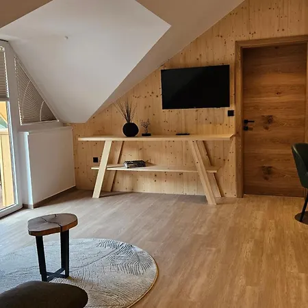 Casa de hóspedes Sobe Jelen Jelenov Greben Podčetrtek