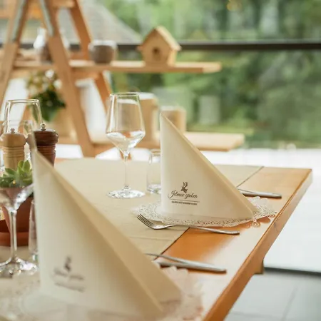 Sobe Jelen Jelenov Greben Guest house Podcetrtek