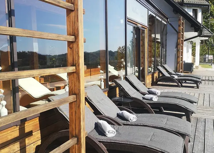 ゲストハウス Sobe Jelen Jelenov Greben 4*