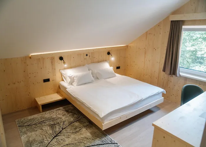 Sobe Jelen Jelenov Greben