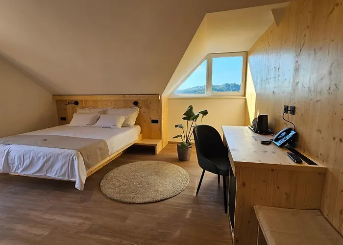 Sobe Jelen Jelenov Greben