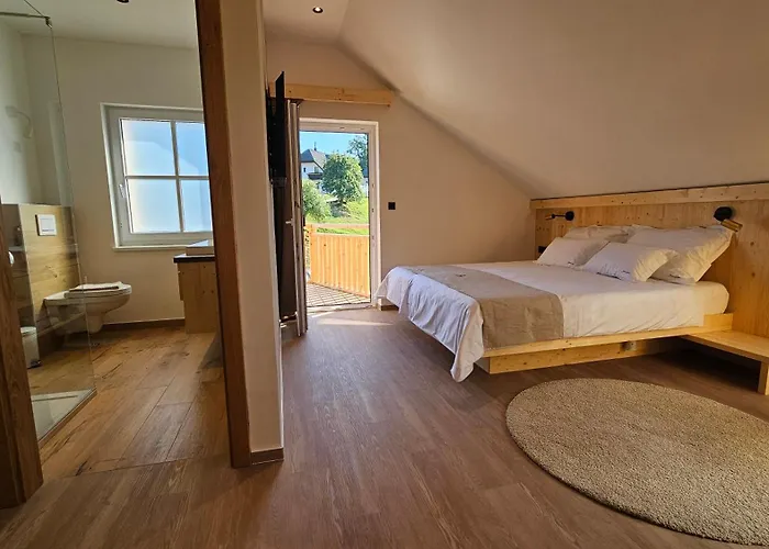 ゲストハウス Sobe Jelen Jelenov Greben