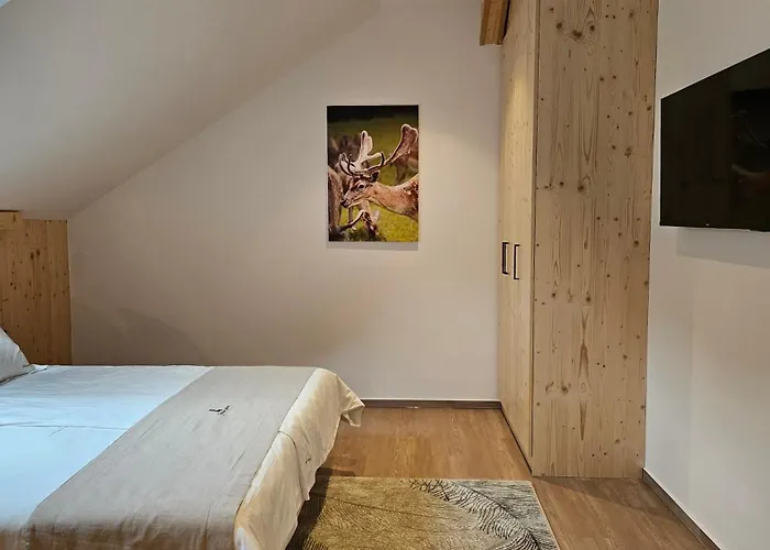 ゲストハウス Sobe Jelen Jelenov Greben