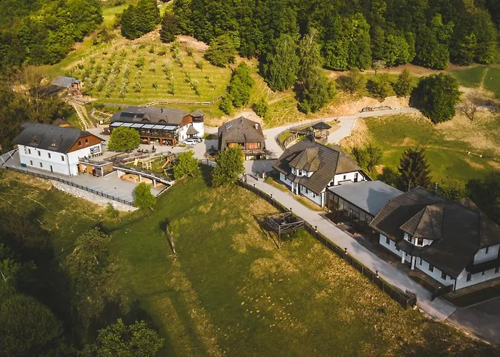 Sobe Jelen Jelenov Greben ゲストハウス 4*