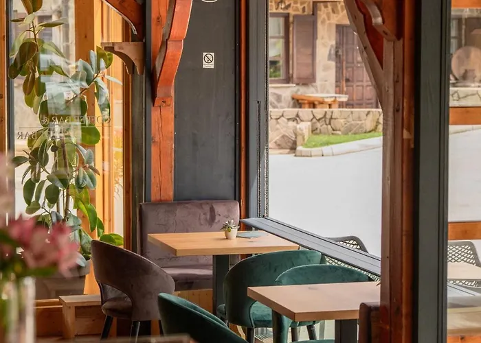 ゲストハウス Sobe Jelen Jelenov Greben ポドチェトルテク